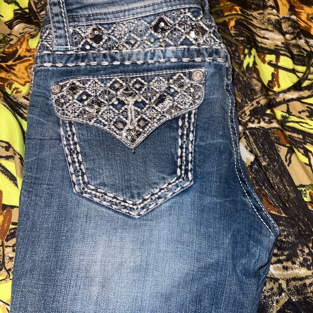 Grace in la size 27 jeans